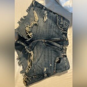 Garage festivals shorts